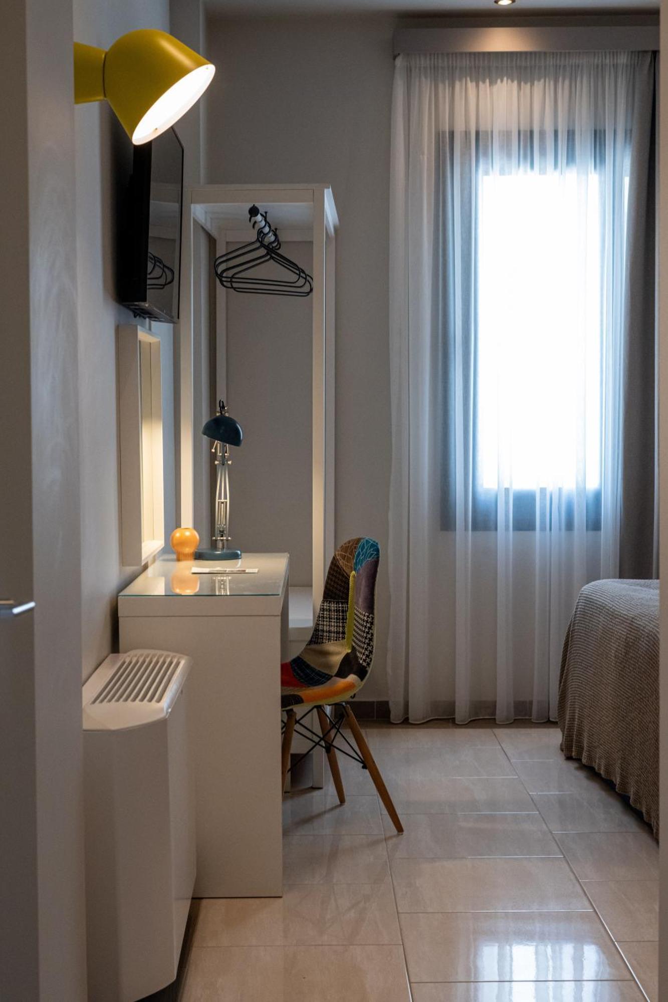 Thalias Quarters - Kalamata Mediterranean Villas Bagian luar foto