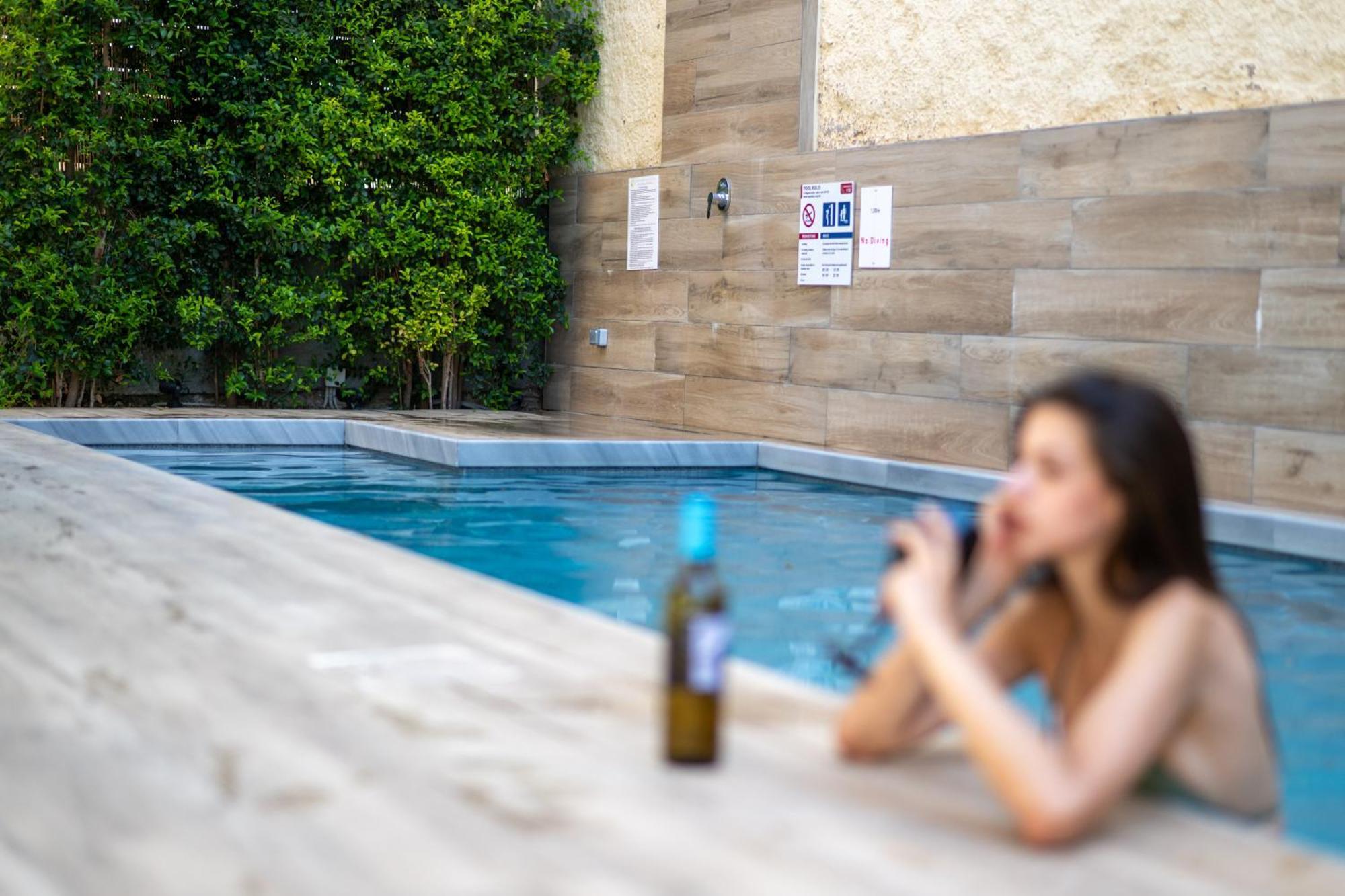 Thalias Quarters - Kalamata Mediterranean Villas Bagian luar foto